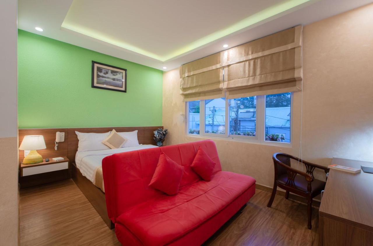 Duy Vinh Hotel Dalat Esterno foto