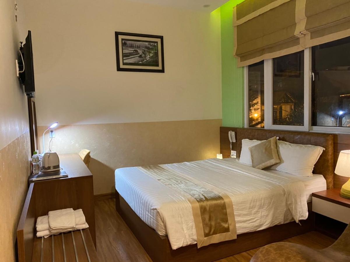Duy Vinh Hotel Dalat Esterno foto