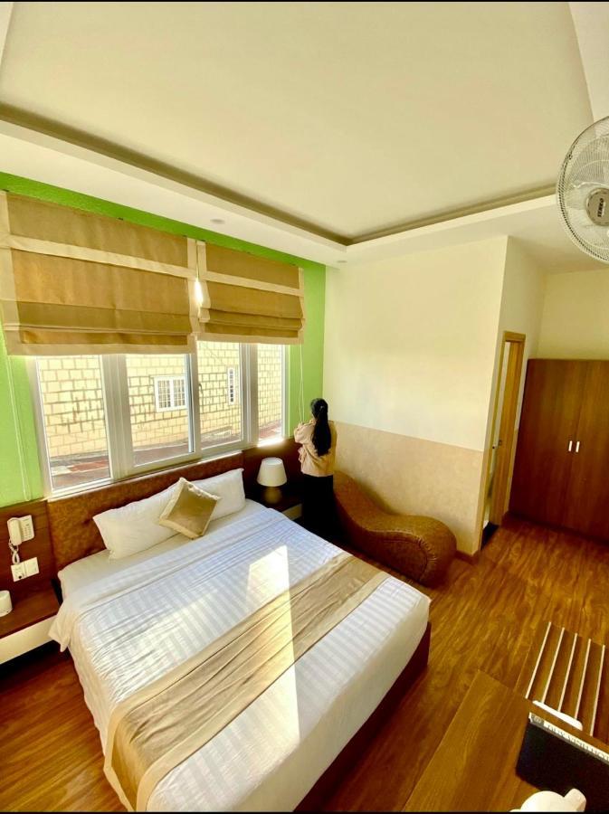 Duy Vinh Hotel Dalat Esterno foto