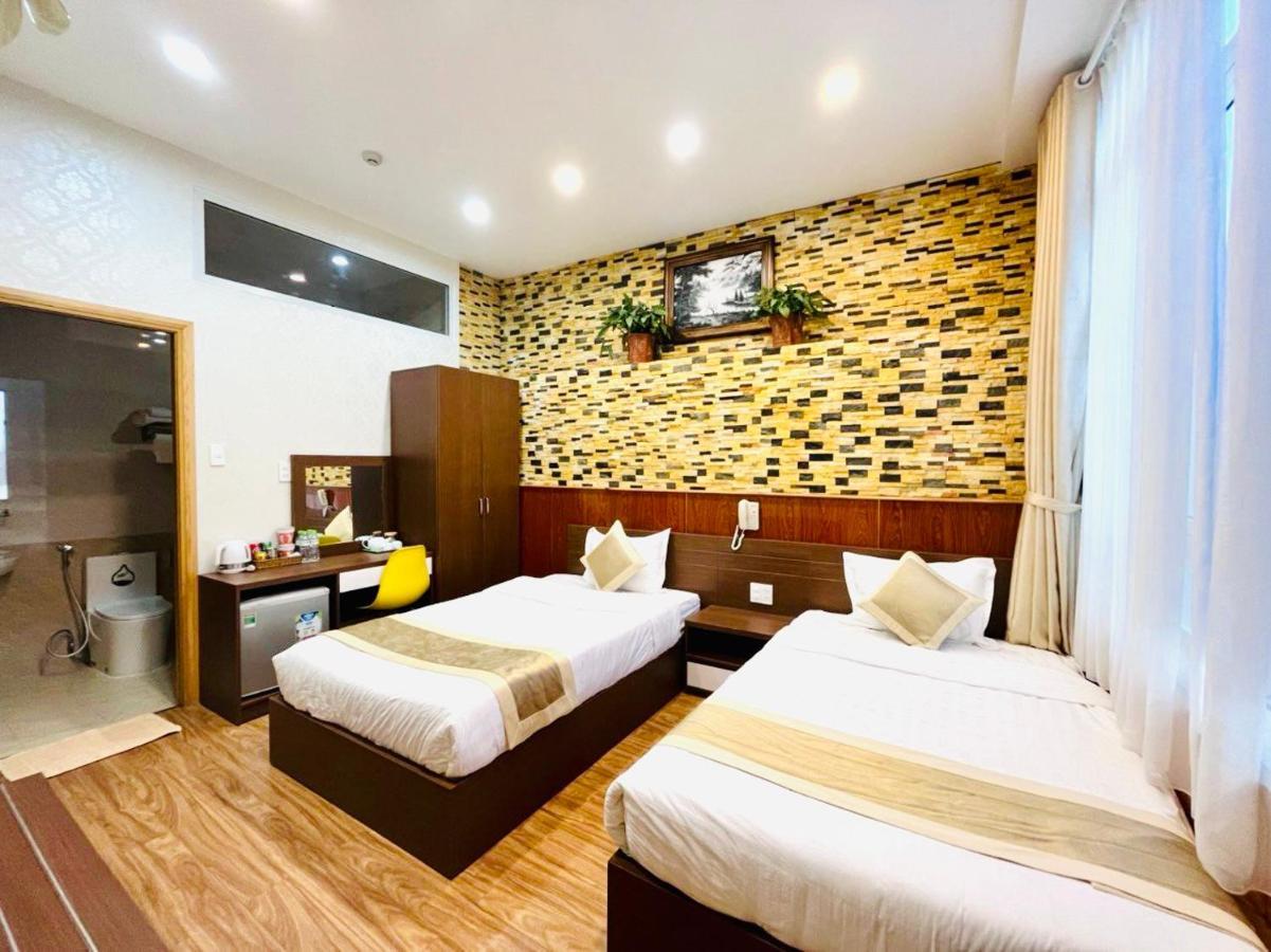 Duy Vinh Hotel Dalat Esterno foto